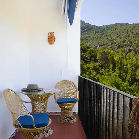 Stunning 4 Bed - Sierra Grazalema Holiday home Benamahoma